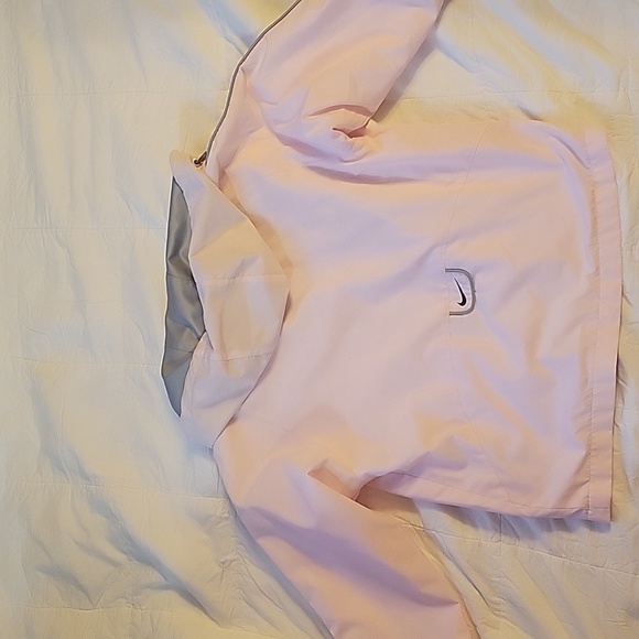 Nike womens spring jacket. Size small. Pi k and gray zip up front with pockets - Picture 5 of 5
